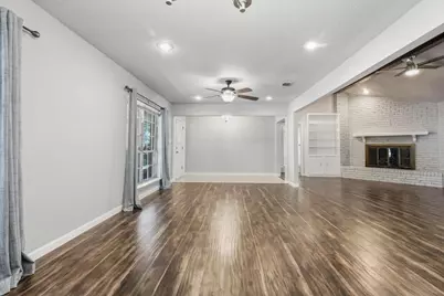 5925 Rayburn Drive, Fort Worth, TX 76133 - Photo 9