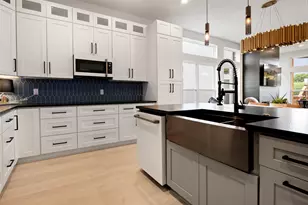 105 Hilltop Dr, Trinidad, TX 75163 - Photo 9