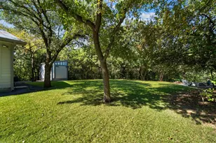 20 Horseshoe Dr, Highland Village, TX 75077 - Photo 37