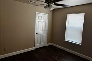 5608 Humbert Ave, Fort Worth, TX 76107 - Photo 7