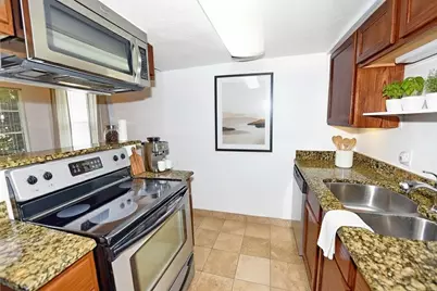 4317 Hartford Street #107, Dallas, TX 75219 - Photo 7