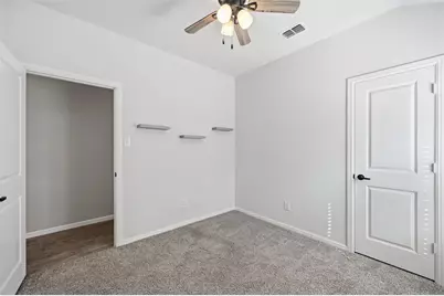 405 Houndstooth Drive, Fort Worth, TX 76131 - Photo 15