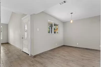 2115 Chatham Square, Dallas, TX 75227 - Photo 7