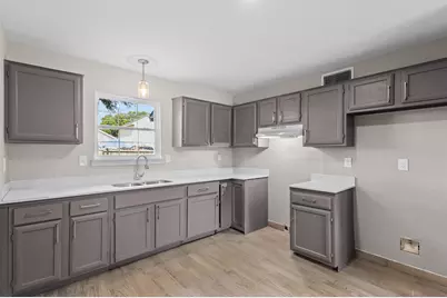 2115 Chatham Square, Dallas, TX 75227 - Photo 13