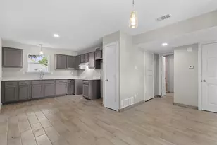 2115 Chatham Square, Dallas, TX 75227 - Photo 11