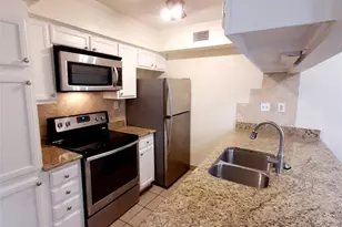 16301 Ledgemont Ln, Addison, TX 75001 - Photo 5