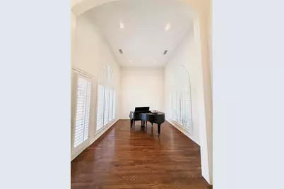 1809 Keats Drive, Plano, TX 75093 - Photo 9