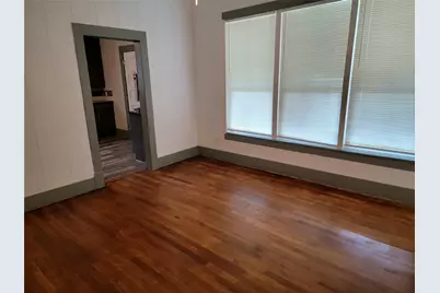 400 W Washington Street, Clarksville, TX 75426 - Photo 3