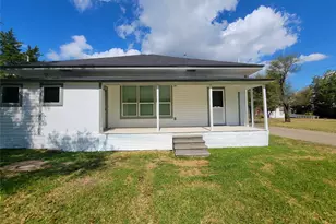 400 W Washington St, Clarksville, TX 75426 - Photo 29