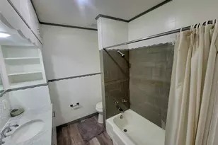 400 W Washington St, Clarksville, TX 75426 - Photo 15