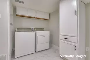 422 SE 11th St, Grand Prairie, TX 75051 - Photo 27