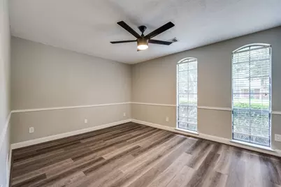 9742 Amberley Drive, Dallas, TX 75243 - Photo 19