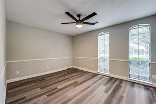 9742 Amberley Dr, Dallas, TX 75243 - Photo 19