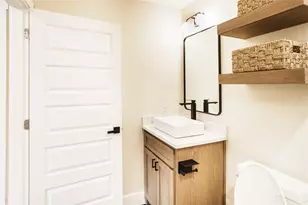 627 S Willomet Ave, Dallas, TX 75208 - Photo 25