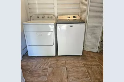 225 E Archer Street, Jacksboro, TX 76458 - Photo 27