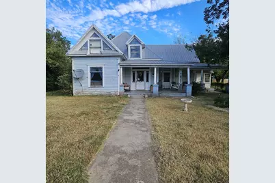 225 E Archer Street, Jacksboro, TX 76458 - Photo 1