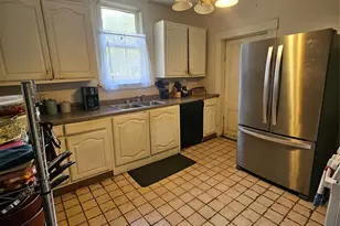 225 E Archer St, Jacksboro, TX 76458 - Photo 13