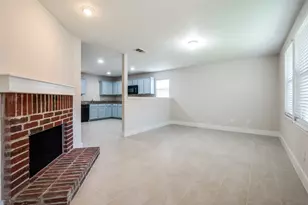 10556 Midway Dr, Frisco, TX 75035 - Photo 3