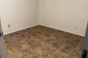 907 Elizabeth Blvd, Granbury, TX 76048 - Photo 33