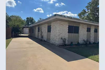 907 Elizabeth Boulevard, Granbury, TX 76048 - Photo 13