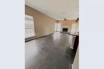 7108 Royal Gate Drive, Arlington, TX 76016 - Photo 5