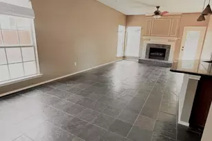 7108 Royal Gate Dr, Arlington, TX 76016 - Photo 5