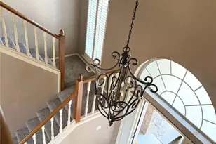 7108 Royal Gate Dr, Arlington, TX 76016 - Photo 3