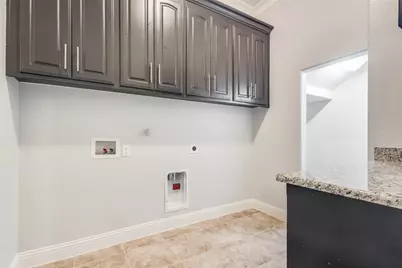 1304 Venezia Lane, Lewisville, TX 75077 - Photo 19