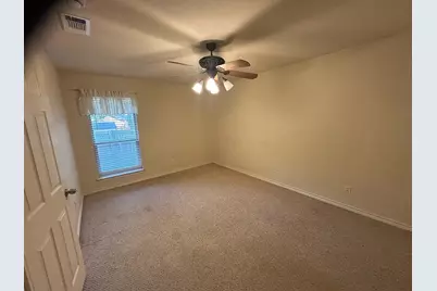 616 N Avenue C, Springtown, TX 76082 - Photo 5