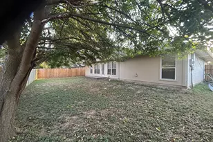 616 N Ave C, Springtown, TX 76082 - Photo 13