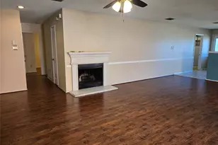 1513 Breeze Ln, Little Elm, TX 75068 - Photo 5