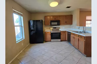 1513 Breeze Lane, Little Elm, TX 75068 - Photo 11