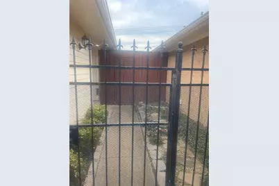 2149 Stradivarius Lane, Carrollton, TX 75007 - Photo 3