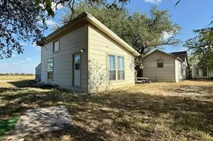 641 Co Rd 386, Stephenville, TX 76401 - Photo 3