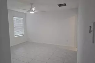 14017 Ilderton St, Pilot Point, TX 76258 - Photo 11