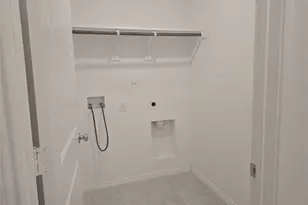 14017 Ilderton St, Pilot Point, TX 76258 - Photo 15