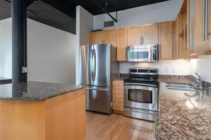 910 Houston St, Fort Worth, TX 76102 - Photo 7