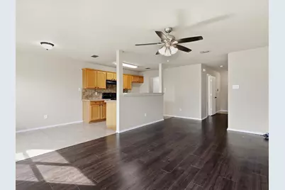 10713 Many Oaks Drive, Fort Worth, TX 76140 - Photo 9