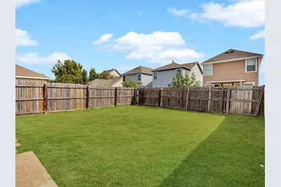 10713 Many Oaks Drive, Fort Worth, TX 76140 - Photo 19