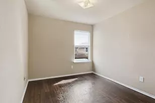 10713 Many Oaks Dr, Fort Worth, TX 76140 - Photo 15