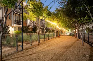 1008 Manacor Ln, Dallas, TX 75212 - Photo 31