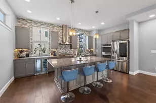 1008 Manacor Ln, Dallas, TX 75212 - Photo 7