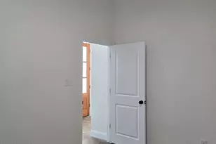 605 N Getzendaner St, Waxahachie, TX 75165 - Photo 5