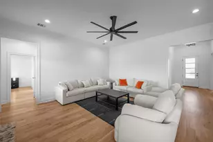 12015 Sequoia Ln, Woodway, TX 76712 - Photo 5