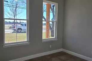 607 N Getzendaner St, Waxahachie, TX 75165 - Photo 7