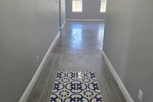 607 N Getzendaner St, Waxahachie, TX 75165 - Photo 3