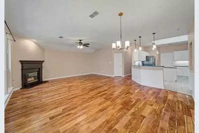 2616 Hilcroft Avenue, Denton, TX 76210 - Photo 9