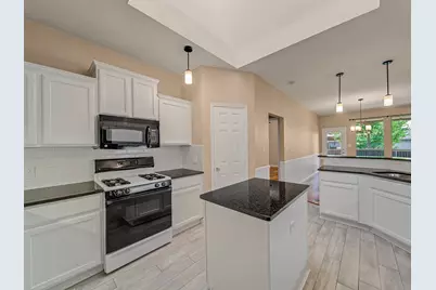 2616 Hilcroft Avenue, Denton, TX 76210 - Photo 17