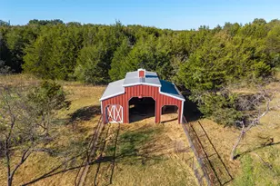 2697 Co Rd 2226, Caddo Mills, TX 75135 - Photo 39