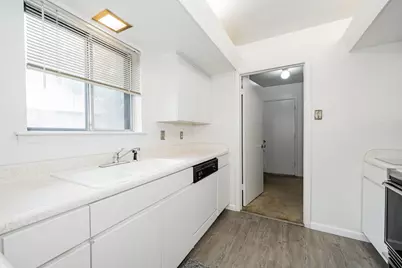 1759 Gross Road, Dallas, TX 75228 - Photo 13